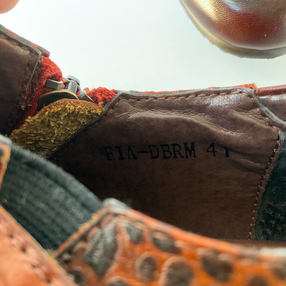L'ARTISTE Brown and Red Leather Multi Pattern Shoes - Picture 10 of 15